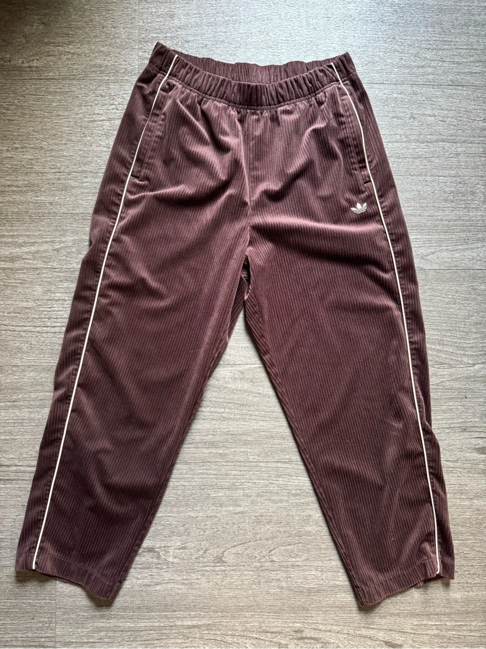 adidas Brown Corduroy Trefoil Pants sz S - Picture 4 of 8